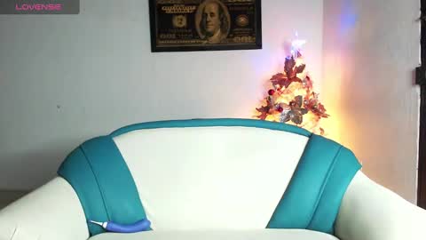 shirleyeduard online show from December 2024 12:08:01 AM