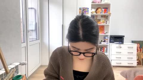 Marie online show from February 2026 12:08:01 PM