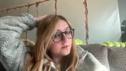 short sweetpea online show from March 2025 11:29:01 AM