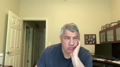 Chicago Guy online show from July 2026 11:08:01 PM