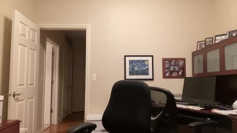 Chicago Guy online show from July 2026 04:00:02 AM