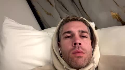 shreddylong online show from November 2025 12:33:02 PM