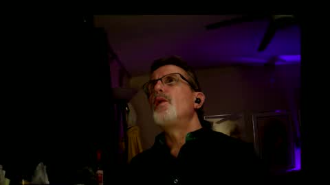 shrewtamer online show from November 2025 04:17:02 AM