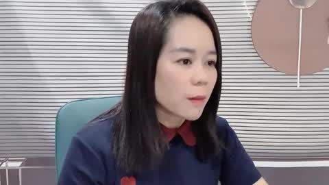 Snapshot of shshiko chatting on May 2026 01:02:02 AM Hua yi online show from May 2026 01:02:02 AM