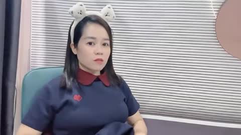 Snapshot of shshiko chatting on May 2026 01:00:01 AM Hua yi online show from May 2026 01:00:01 AM