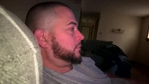 YeahBoi420 online show from November 2025 01:33:02 PM