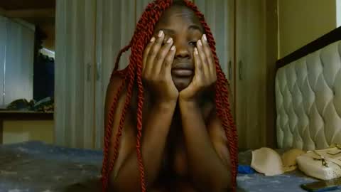 Snapshot of shugahnash chatting on December 2024 06:08:01 PM nash online show from December 2024 06:08:01 PM