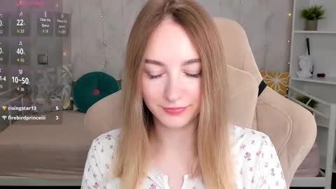 Polly online show from March 2026 12:15:01 AM