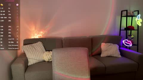 Snapshot of shy_bee chatting on February 2026 11:22:01 PM Alice online show from February 2026 11:22:01 PM