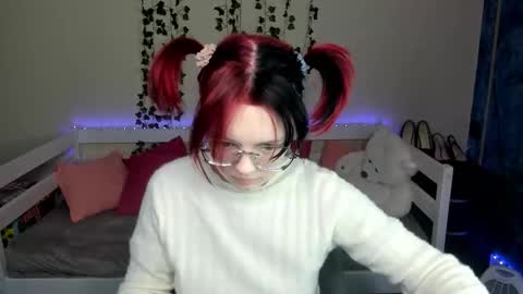 shy_elina01 online show from November 2025 10:46:02 AM