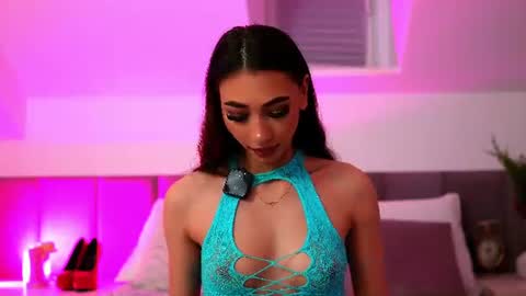 Snapshot of shy_eveline chatting on June 2026 05:17:02 PM shy_eveline online show from June 2026 05:17:02 PM