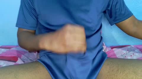 shyeyes online show from December 2024 01:32:01 PM