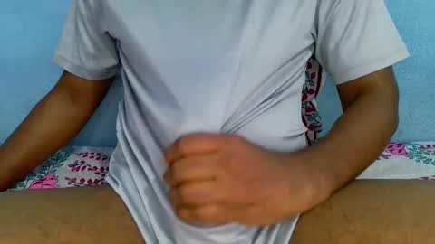 shyeyes online show from February 2025 02:00:01 PM