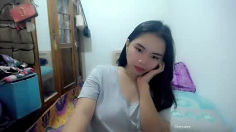 Snapshot of shy_innocent_girl chatting on July 2026 03:21:01 PM shy_innocent_girl online show from July 2026 03:21:01 PM