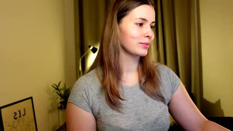 Snapshot of shy_nerd_babyy chatting on February 2025 08:52:01 AM shy_nerd_babyy online show from February 2025 08:52:01 AM