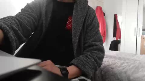 shyboy0533 online show from October 2025 08:07:02 AM