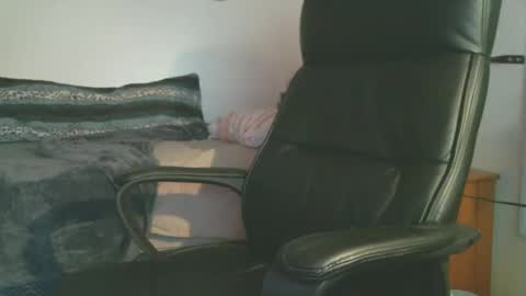 shyboyhugecum2020 online show from October 2025 02:56:02 AM