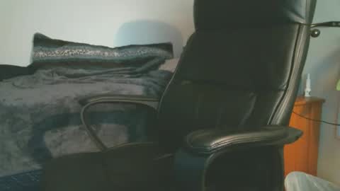 shyboyhugecum2020 online show from October 2025 03:07:02 AM