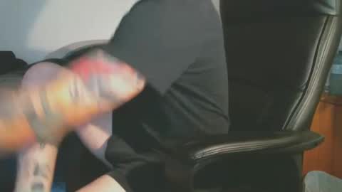 shyboyhugecum2020 online show from October 2025 02:59:01 AM