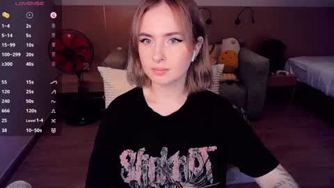 Effie online show from March 2025 01:56:02 PM