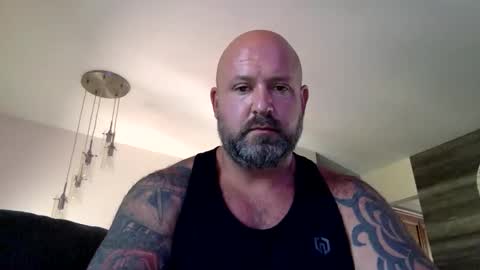 shyguy887 online show from October 2025 03:27:01 PM