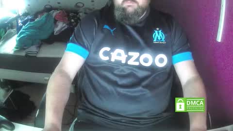 shyguy online show from October 2025 03:23:02 PM