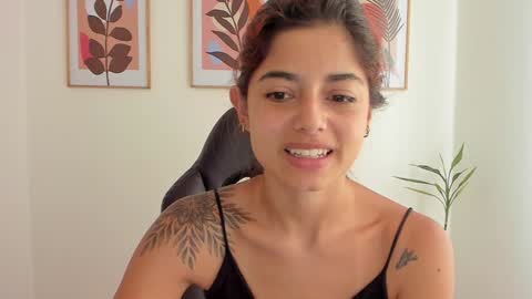 Snapshot of shylittlebunny chatting on January 2025 12:35:01 PM shylittlebunny online show from January 2025 12:35:01 PM