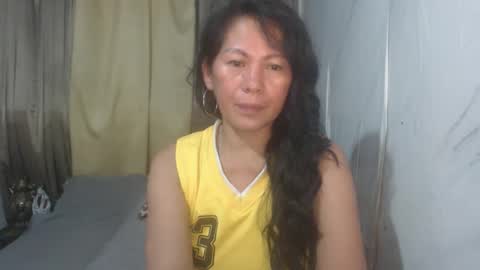 Snapshot of shyn_ann chatting on February 2026 05:57:02 AM shyn_ann online show from February 2026 05:57:02 AM