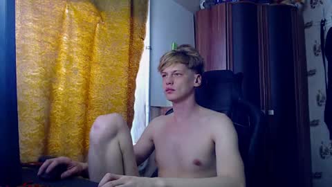 Tom and Betty online show from April 2026 07:52:01 AM