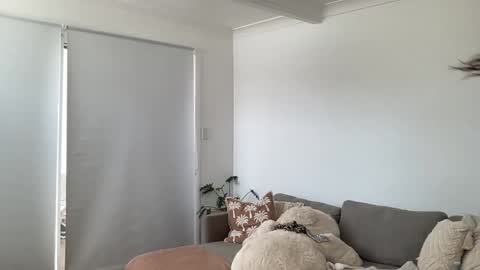 Snapshot of shysashy chatting on September 2025 03:43:01 AM Sasha online show from September 2025 03:43:01 AM