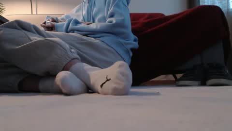 shywhitesocks online show from April 2026 06:42:01 PM