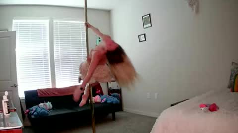 shypetitebaby online show from March 2026 03:45:01 PM