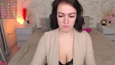 Mila  online show from March 2026 09:18:02 PM