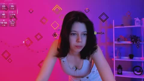 sia_moon1 online show from May 2026 06:42:02 PM