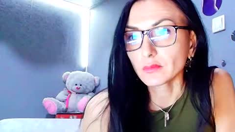 Siaconna online show from February 2026 07:04:02 AM