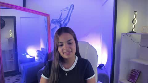 Snapshot of siafoxx_ chatting on April 2026 11:02:01 PM siafoxx_ online show from April 2026 11:02:01 PM
