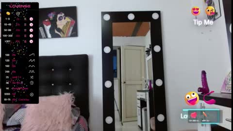 Snapshot of siamarlin chatting on December 2024 07:45:01 PM siamarlin online show from December 2024 07:45:01 PM