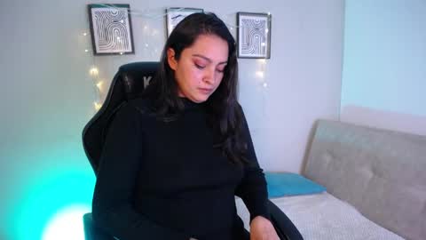 Siara online show from April 2026 09:34:02 PM