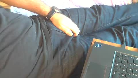 Snapshot of sibblii0 chatting on October 2025 06:22:02 AM Seba online show from October 2025 06:22:02 AM