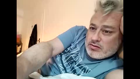 Snapshot of sibemolx chatting on March 2026 11:33:01 PM sibemolx online show from March 2026 11:33:01 PM