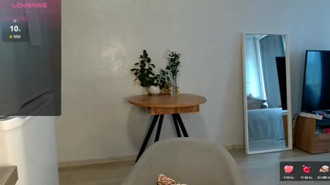 Eva online show from October 2025 05:16:02 AM