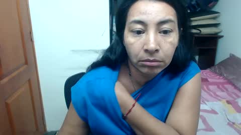 Snapshot of siblley chatting on January 2025 07:00:02 PM sara online show from January 2025 07:00:02 PM