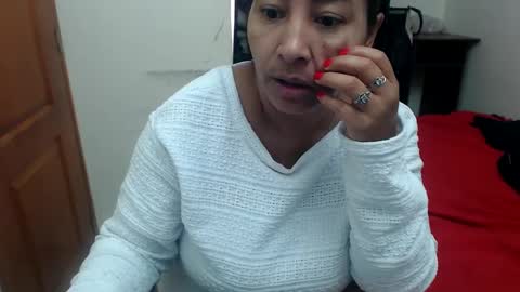 Snapshot of siblley chatting on March 2025 06:41:02 PM sara online show from March 2025 06:41:02 PM