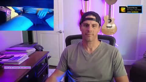 SideSnack online show from October 2025 08:17:02 PM