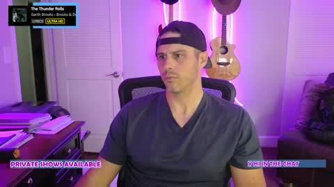 SideSnack online show from October 2025 03:44:01 PM