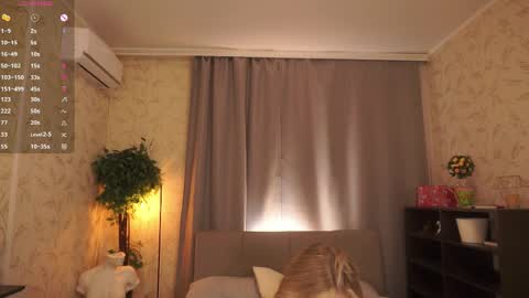 Elizabeth online show from April 2026 03:53:01 PM