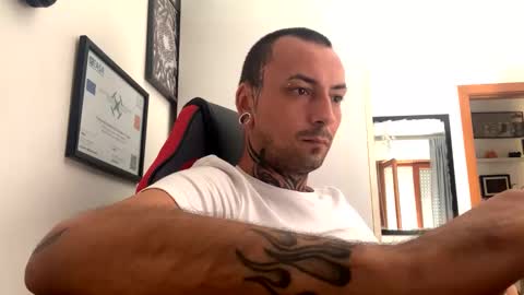 sidvicious23cm online show from September 2025 08:28:02 AM