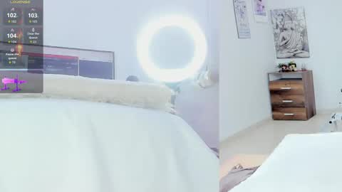 Snapshot of sieena_ chatting on June 2026 09:09:02 AM Sieena online show from June 2026 09:09:02 AM