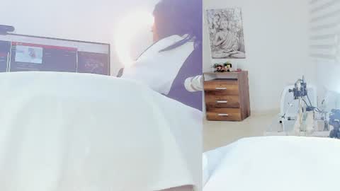 Snapshot of sieena_ chatting on June 2026 09:08:02 AM Sieena online show from June 2026 09:08:02 AM