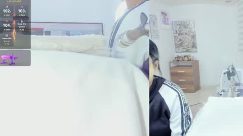 Snapshot of sieena_ chatting on June 2026 09:02:01 AM Sieena online show from June 2026 09:02:01 AM